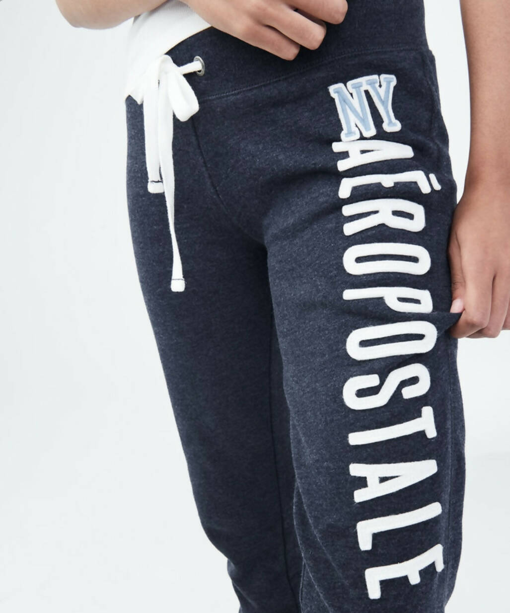 Aeropostale Navy jogger Size M