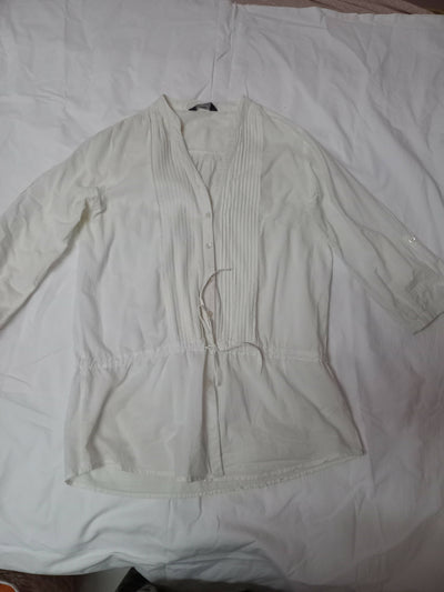 Max Blouse Size: L