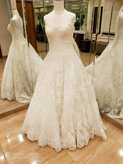 Pronovias Wedding Dress