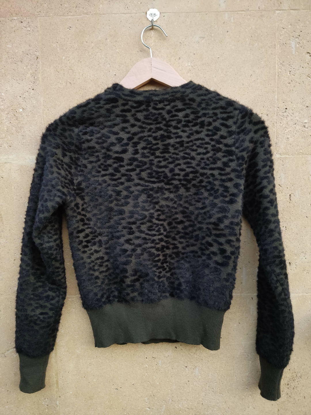 Zara Knitwear Animal Print Pullover Size S