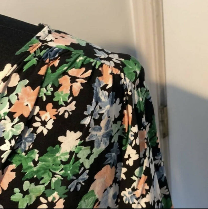 H&M Floral Tie Blouse Size M