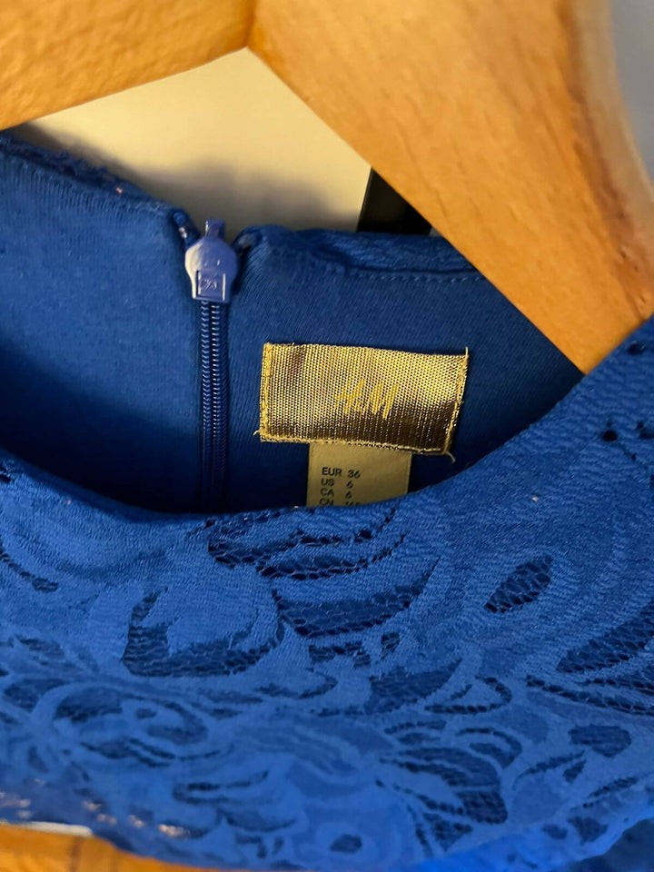 H&M Royal Blue Lace Crop Top Size EU 36