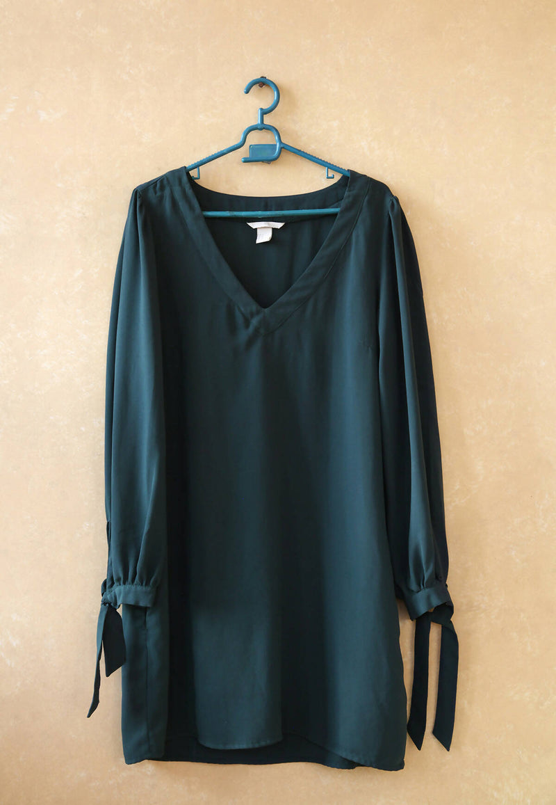 H&M Knot Cuff Long Sleeve Dark green Blouse Size 40