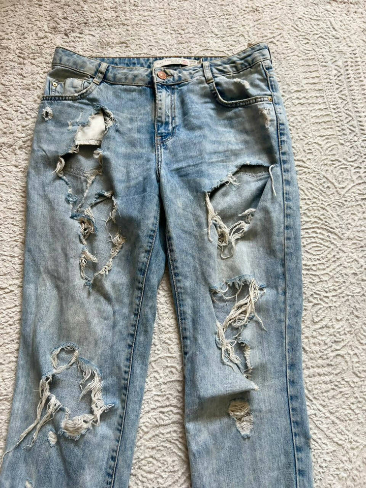 ZARA Boyfriend Jeans Size: 36